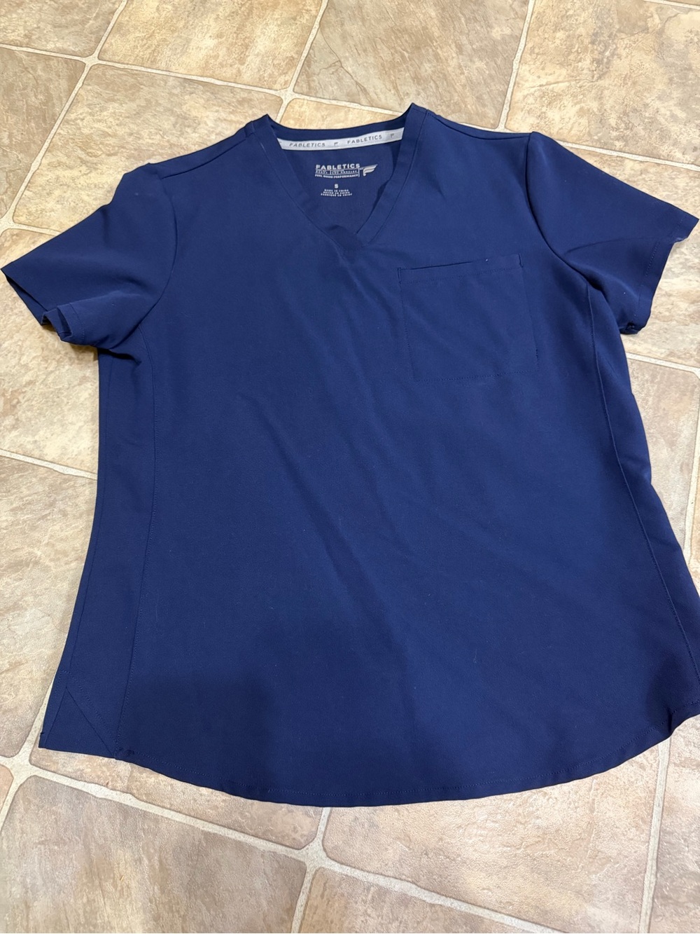 Fabletics Women's Navy Scrub Set Small